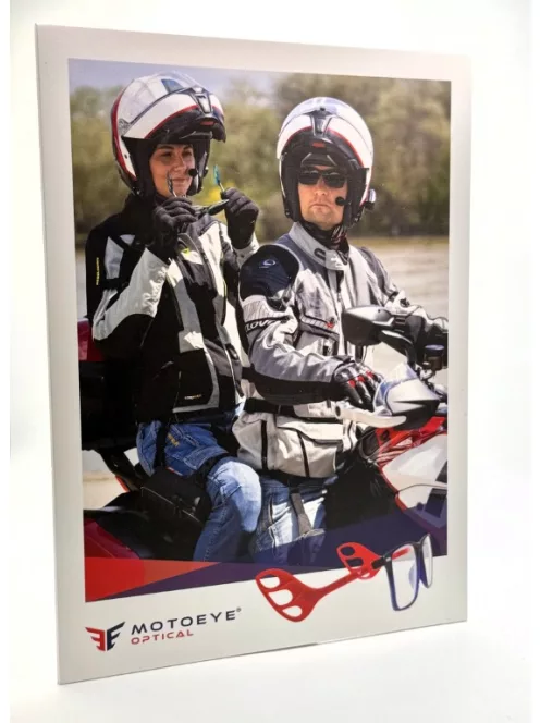 MOTOEYE Vitrin tábla - A4 - V1 kép