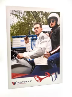 MOTOEYE Vitrin tábla - A4 - V2 kép